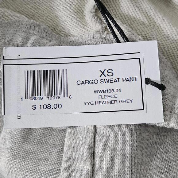 2/$50 WeWoreWhat Heather Grey Fleece Cargo Sweatpants Size XS | Cozy Style - Picture 7 of 8